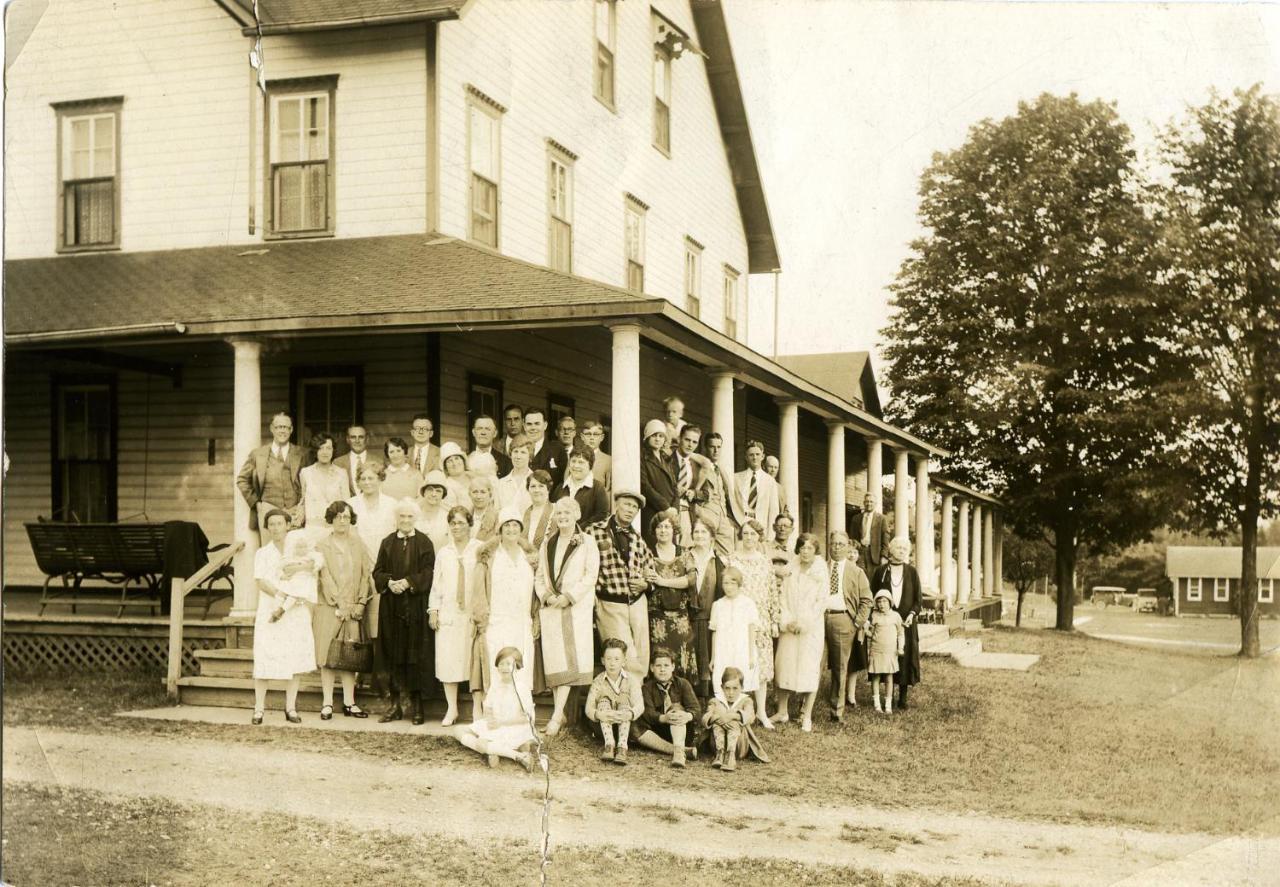 Hotel Fountain Point Suttons Bay Exterior foto