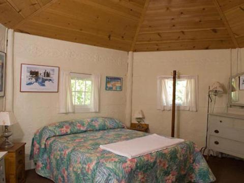 Hotel Fountain Point Suttons Bay Exterior foto