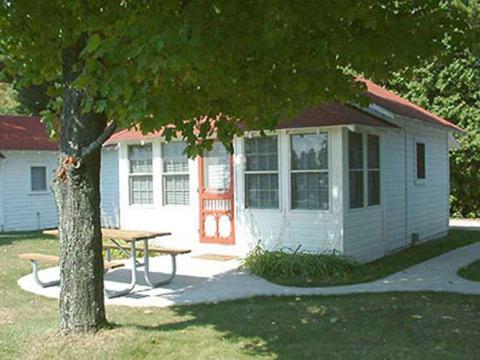 Hotel Fountain Point Suttons Bay Exterior foto